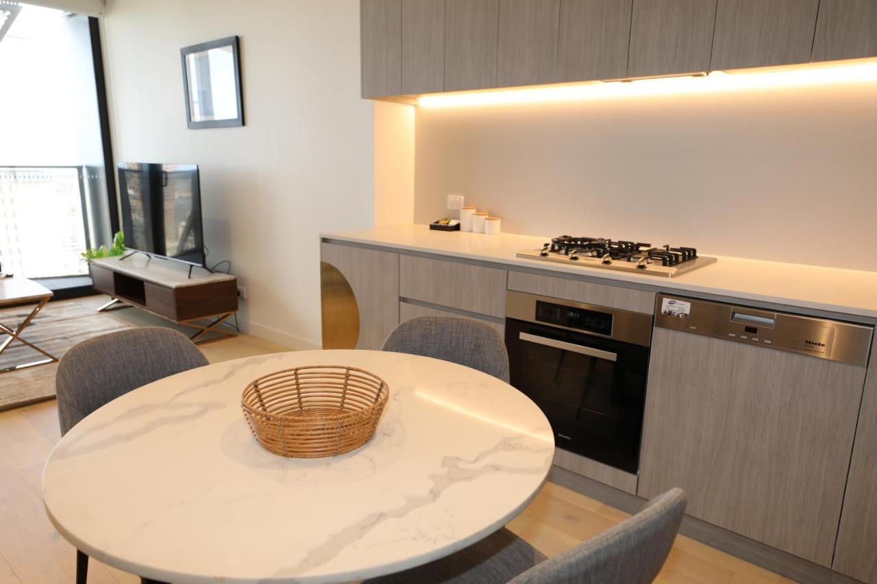 أدليد Realm Apartments By Cllix المظهر الخارجي الصورة