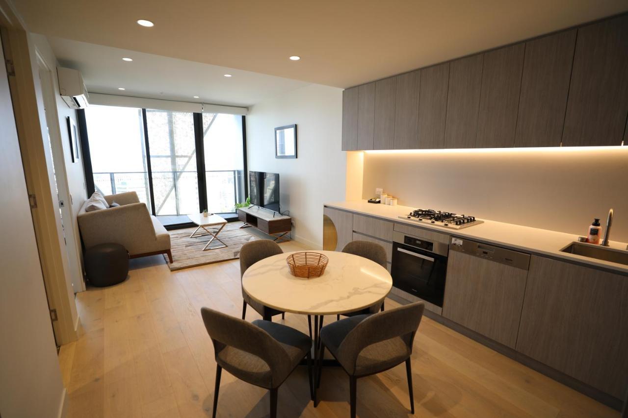أدليد Realm Apartments By Cllix المظهر الخارجي الصورة