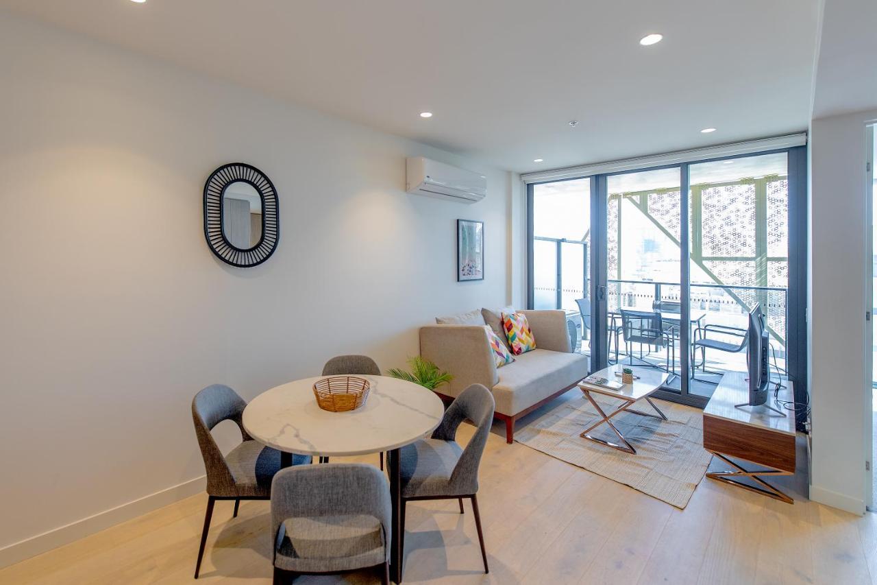 أدليد Realm Apartments By Cllix المظهر الخارجي الصورة
